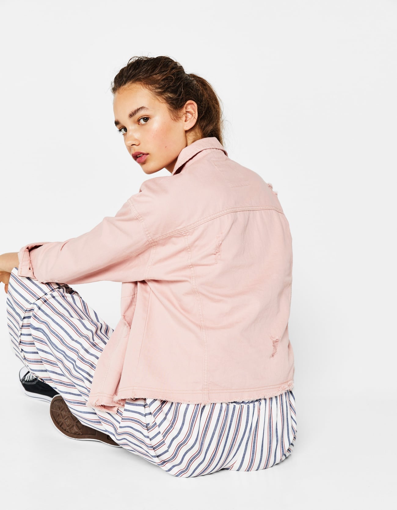 Ripped Denim Jacket - Imagem 2